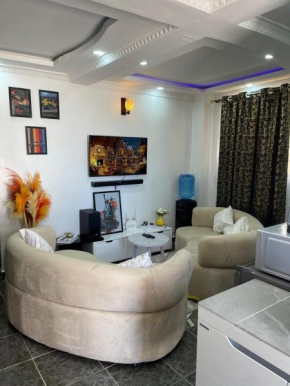 Crown Z BnB-Luxurious 1bedroom